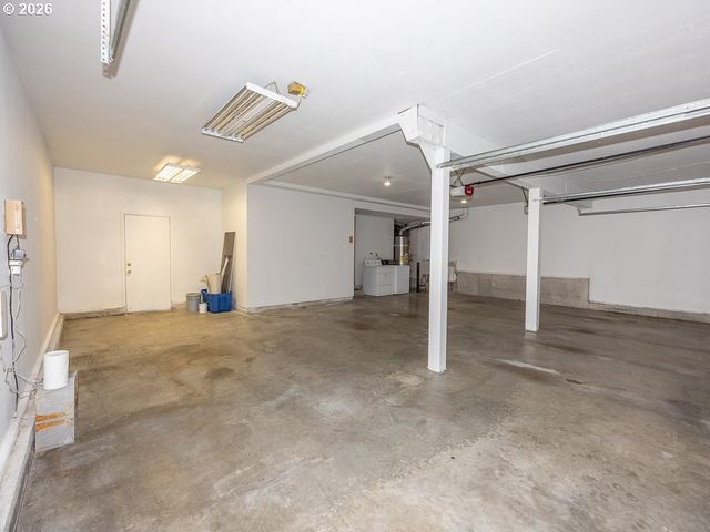 1811 Nw 19TH St, Gresham, OR 97030