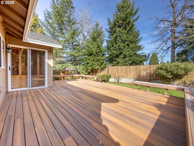 1811 Nw 19TH St, Gresham, OR 97030