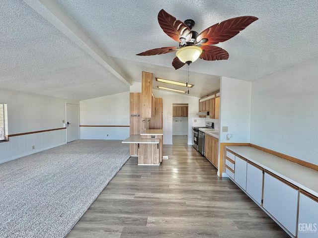 1301 Taft Highway 27, Bakersfield, CA 93307