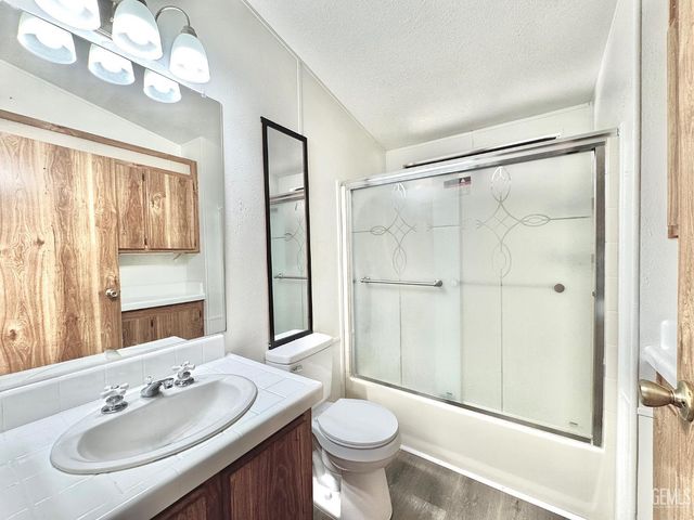 1301 Taft Highway 27, Bakersfield, CA 93307