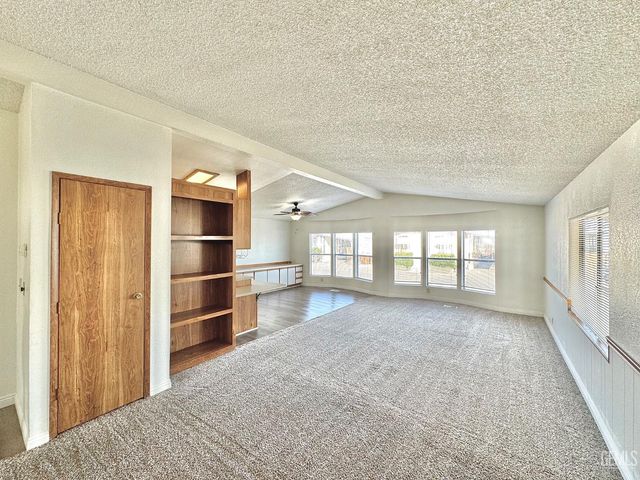 1301 Taft Highway 27, Bakersfield, CA 93307