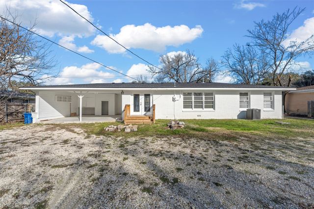 2416 Lake Air Drive, Waco, TX 76710