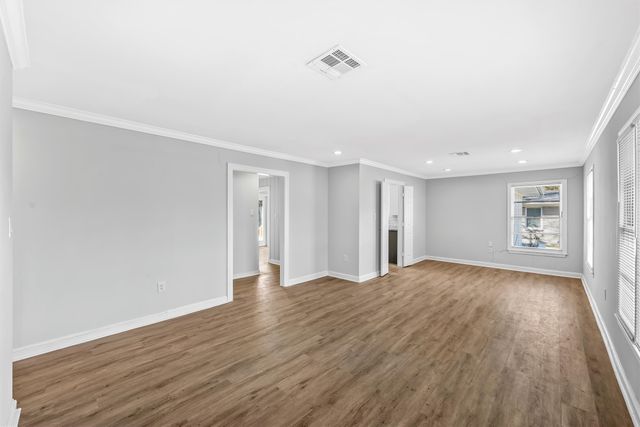 2416 Lake Air Drive, Waco, TX 76710