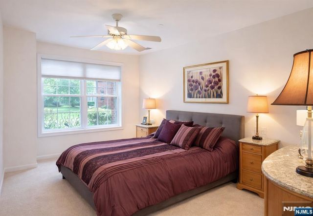 80 Ridgewood Road 107, Twp Of Washington, NJ 07676