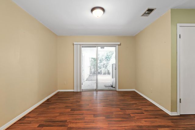 145 Milentz Street, Columbus, TX 78934