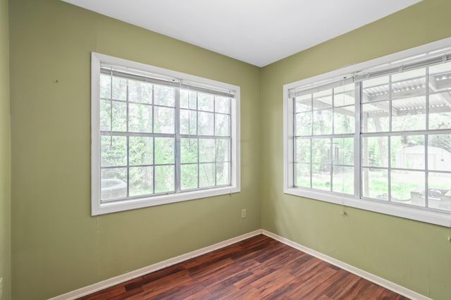 145 Milentz Street, Columbus, TX 78934
