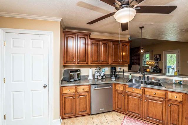 199 JACQUELYN DR, Drummonds, TN 38023