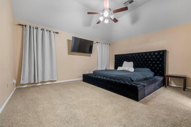 314 Gulf Winds Drive, Bacliff, TX 77518
