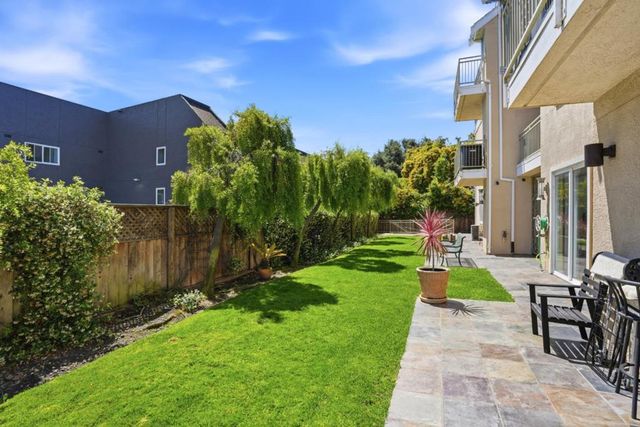 2330 University Avenue 190, East Palo Alto, CA 94303