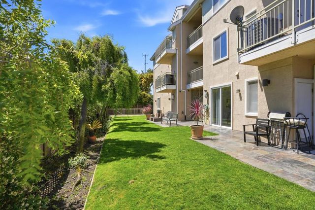 2330 University Avenue 190, East Palo Alto, CA 94303