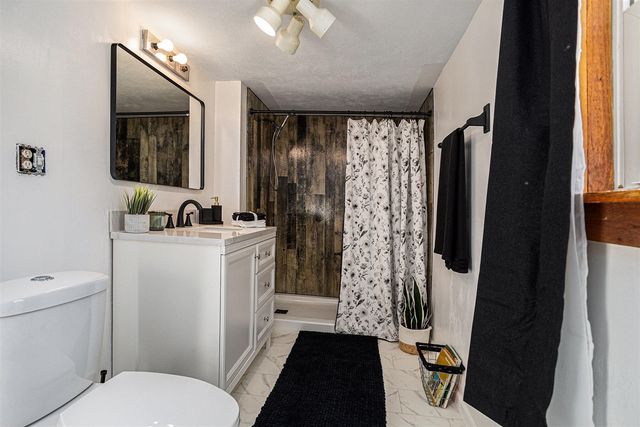 19647 L Drive, Marshall, MI 49068