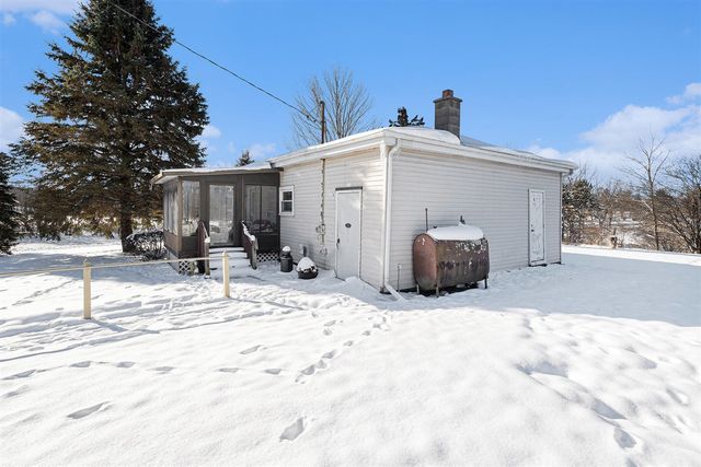 19647 L Drive, Marshall, MI 49068