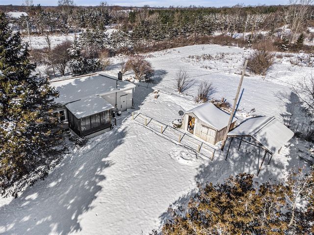 19647 L Drive, Marshall, MI 49068