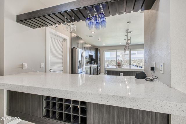 1259 DESERT MIRAGE Place, El Paso, TX 79912