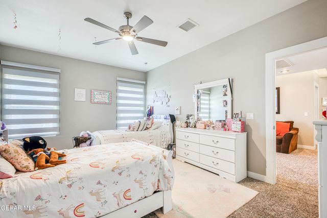 1259 DESERT MIRAGE Place, El Paso, TX 79912