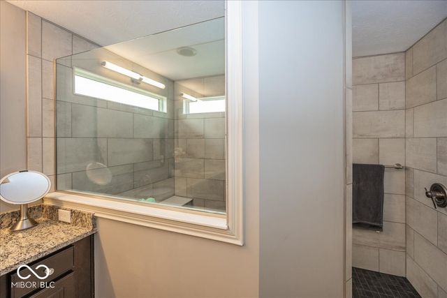 9976 Win Star Way, Fishers, IN 46040