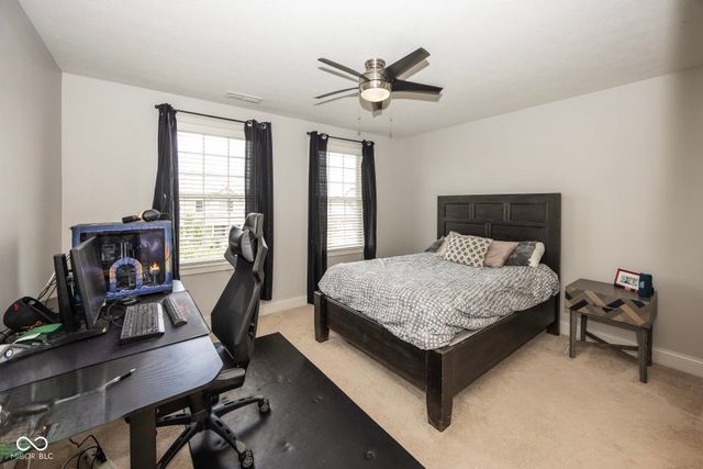 9976 Win Star Way, Fishers, IN 46040