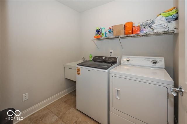 9976 Win Star Way, Fishers, IN 46040