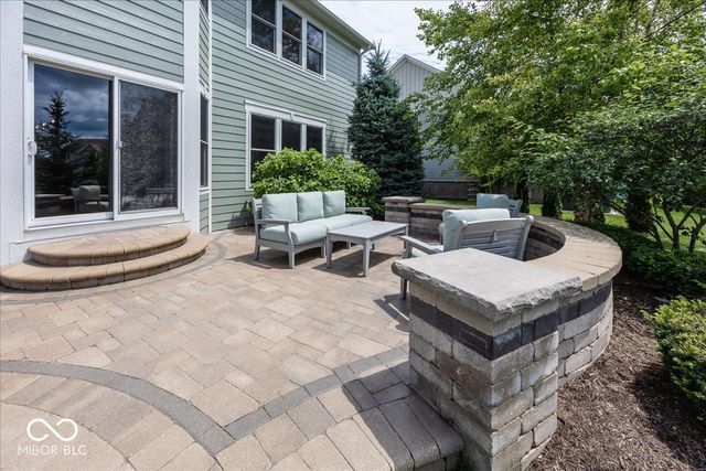9976 Win Star Way, Fishers, IN 46040