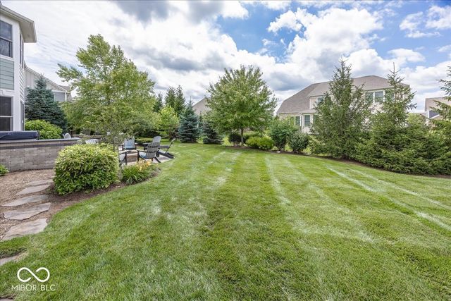 9976 Win Star Way, Fishers, IN 46040