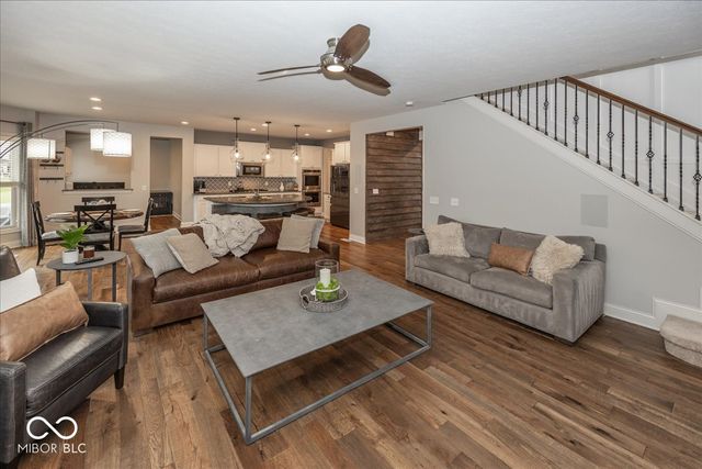 9976 Win Star Way, Fishers, IN 46040