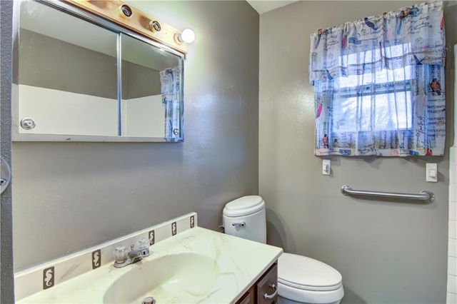 2335 Welsh Court, Eau Claire, WI 54703