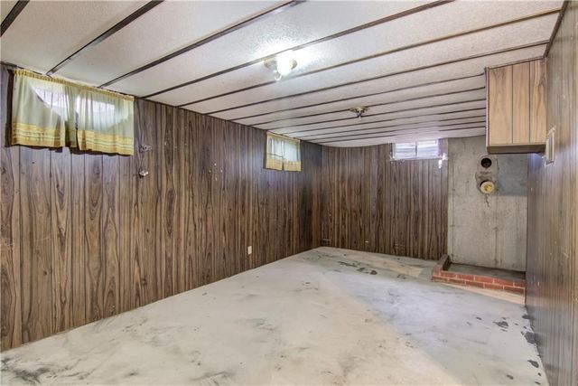 2335 Welsh Court, Eau Claire, WI 54703