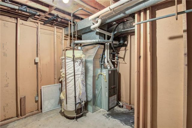 2335 Welsh Court, Eau Claire, WI 54703