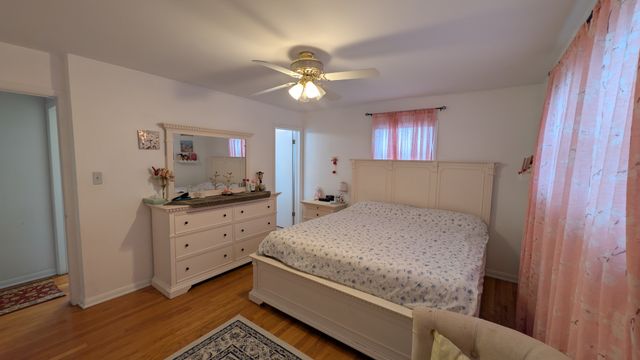 232 Kilpatrick Avenue, Wilmette, IL 60091