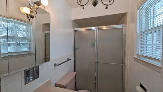 232 Kilpatrick Avenue, Wilmette, IL 60091