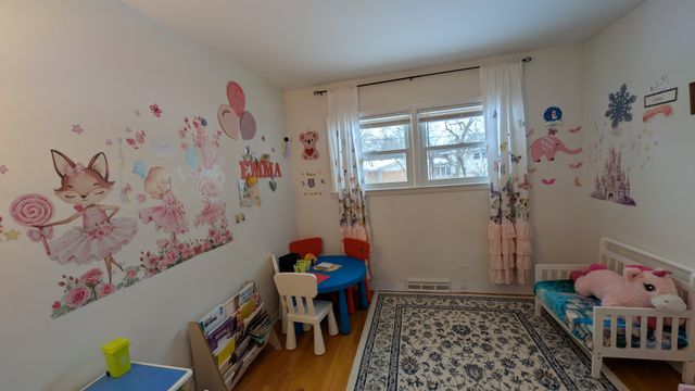 232 Kilpatrick Avenue, Wilmette, IL 60091