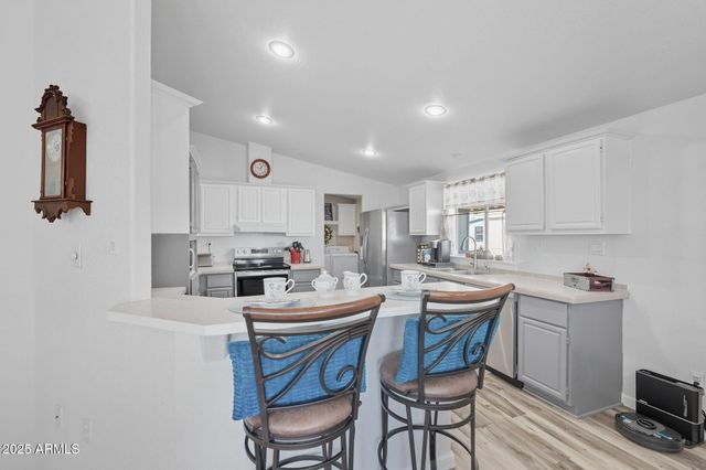 3700 S TOMAHAWK Road 39, Apache Junction, AZ 85119
