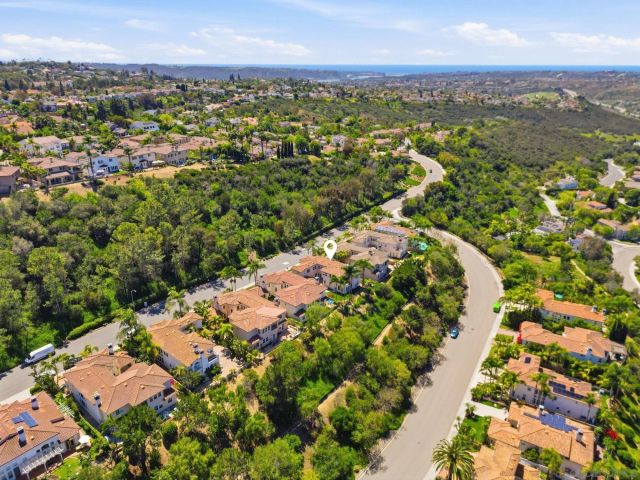 2914 Carrillo Way, Carlsbad, CA 92009