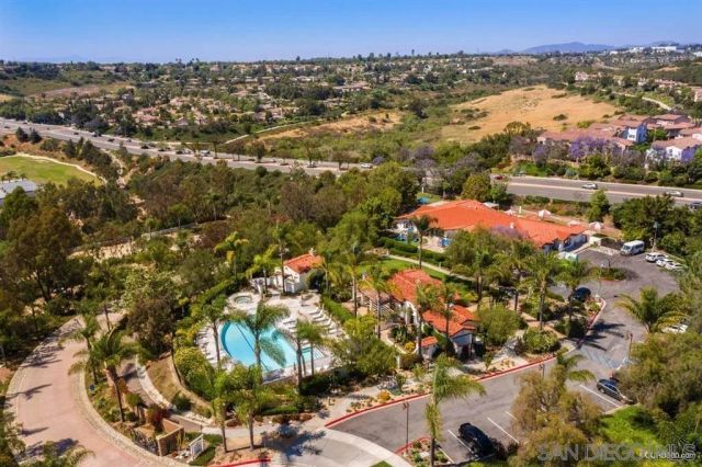 2914 Carrillo Way, Carlsbad, CA 92009