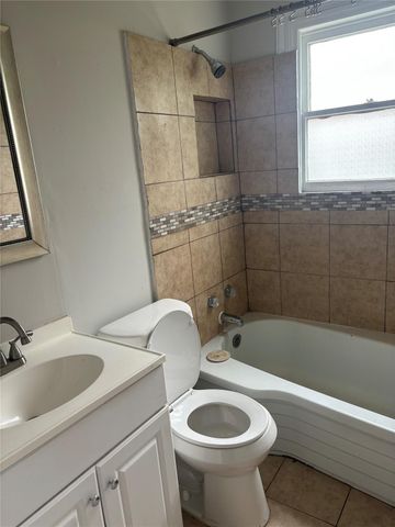 4127 Yale Street, Houston, TX 77018