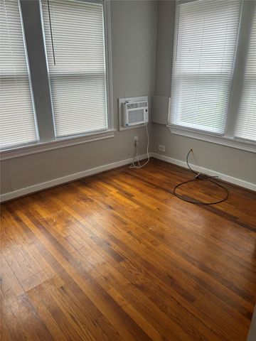 4127 Yale Street, Houston, TX 77018