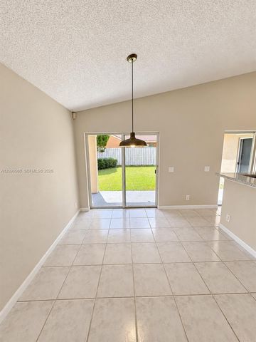 751 Sand Creek Circle ., Weston, FL 33327