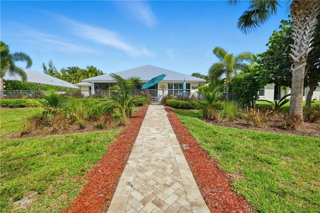 3929 Shoreside Drive, Hutchinson Island, FL 34949