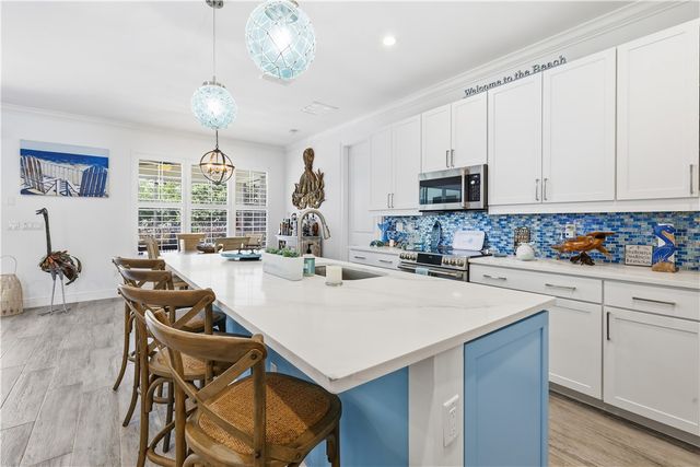 3929 Shoreside Drive, Hutchinson Island, FL 34949