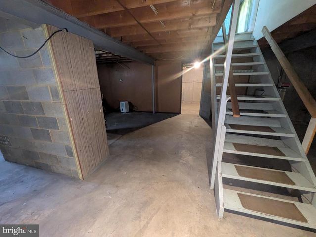 4406 ROYAL OAK RD, Camp Hill, PA 17011