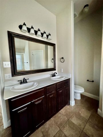 667 Sharpley Drive, Fate, TX 75087