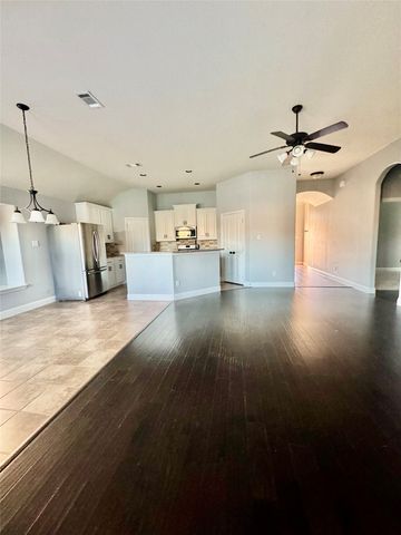 667 Sharpley Drive, Fate, TX 75087