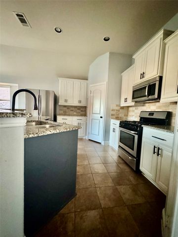 667 Sharpley Drive, Fate, TX 75087