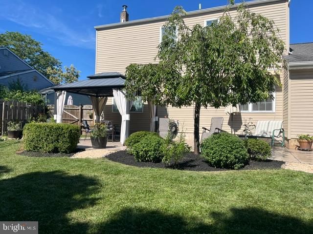 126 HAMPTON DR, Langhorne, PA 19047