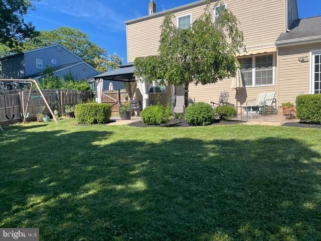 126 HAMPTON DR, Langhorne, PA 19047