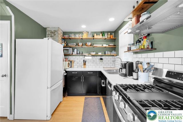 469 Birch Road, Hellertown Boro, PA 18055