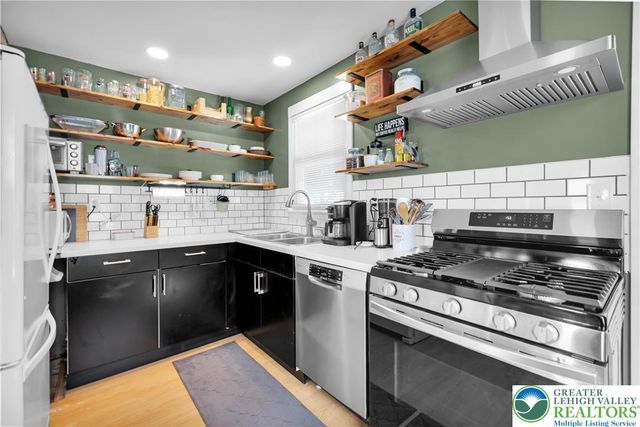 469 Birch Road, Hellertown Boro, PA 18055