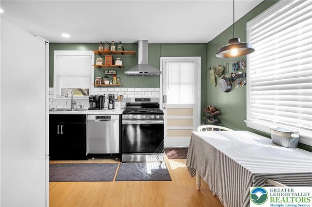 469 Birch Road, Hellertown Boro, PA 18055