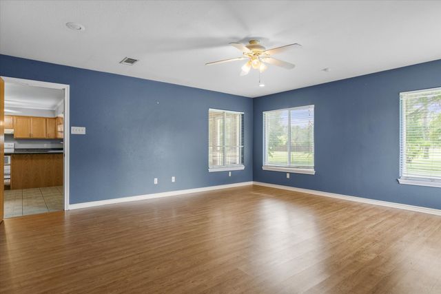 111 Vz County Road 4122, Canton, TX 75103