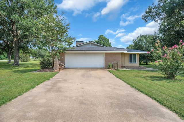 111 Vz County Road 4122, Canton, TX 75103
